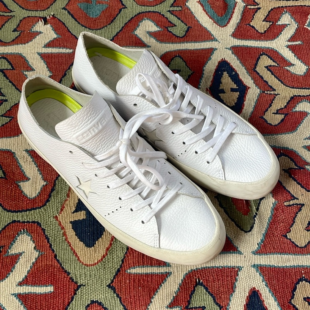 Converse One Stars - White Leather